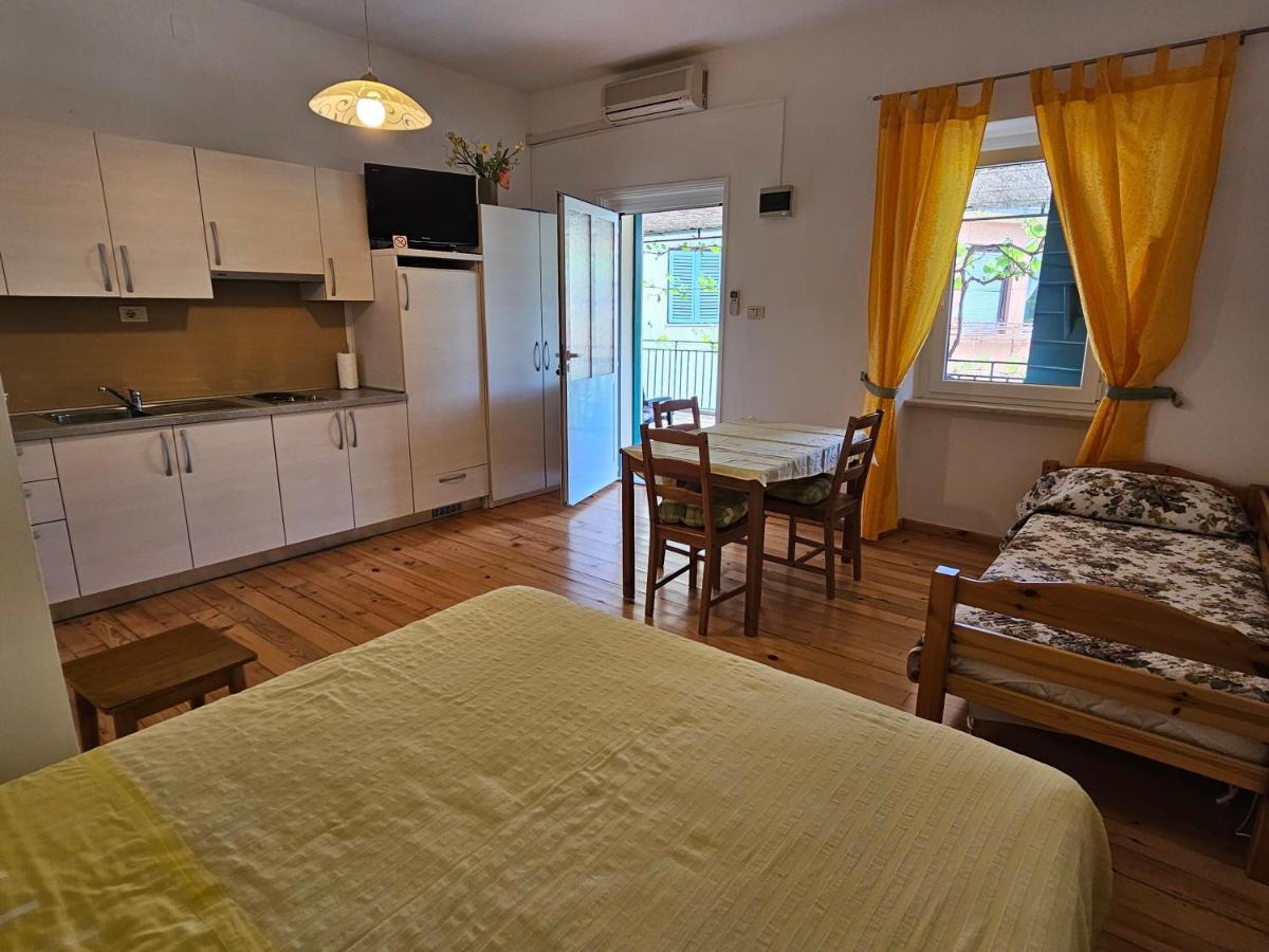Apartments La Pergola Rovinj Exterior foto